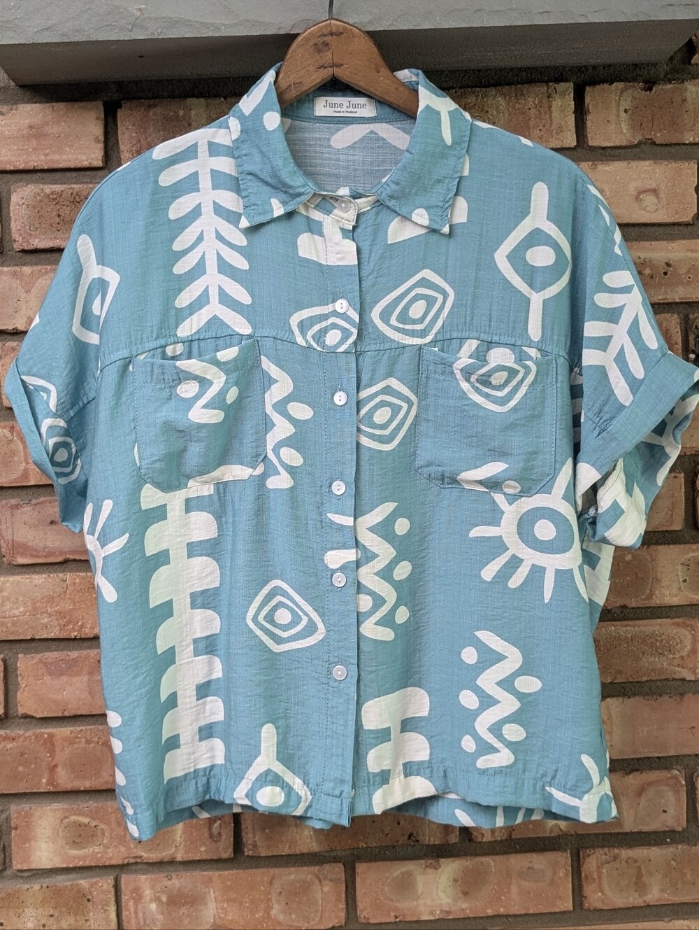 June June Short Sleeve Seafoam Green Geometric Top